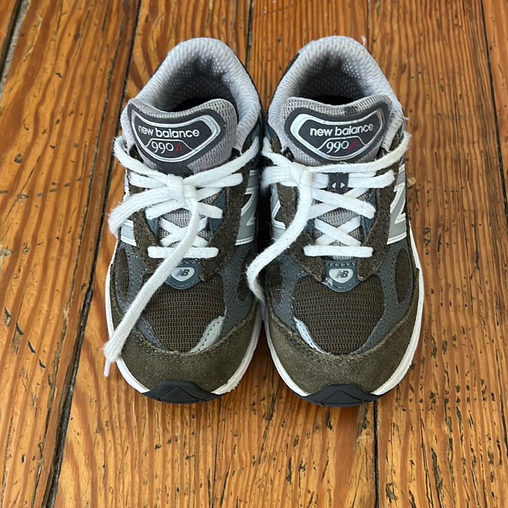New Balance Kids' Army Green Sneakers